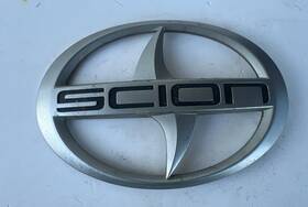 75441-52080 Scion 2008-2010 Toyota Xb Rear Emblem Oem