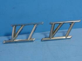 1332236 Studebaker 2 Used 1959 1960 1961 Lark Vi Emblems #1332236