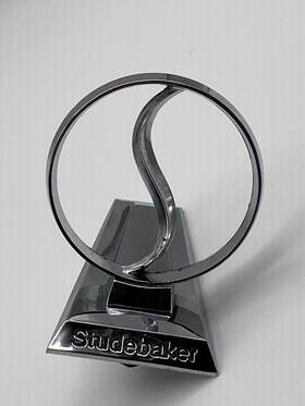 1358580 Studebaker 1964 1965 1966 Hood Ornament