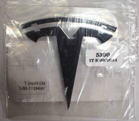1694511-00-c Tesla Model 3 Front T-badge Satin Chroming Genuine Original Oem