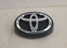 53122-35040 Toyota 2014-2023 4runner Front Grille Emblem