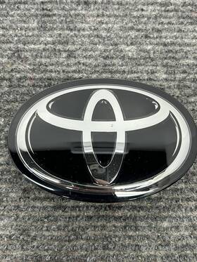 53141-12270 Toyota Oem 2023 2024 Corolla Front Radar Emblem