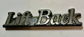 67010-20080 Toyota 1979 1981 Lift Back Plastic Rear Emblem W Pins Oem