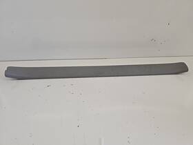 67913-06190-c0 Toyota 67913-06190 Camry Genuine Plate Front Door Scuff Rh
