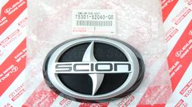 75301-52040-g0 Toyota Scion Xb 2004-2006 Front Grill Dk. Grayish Olive Me 6m7 Emblem