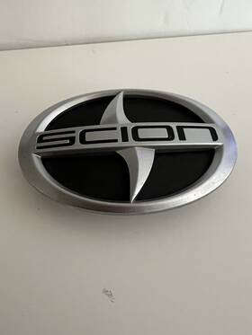 7530121030 Toyota Genuine Scion Satin / Black Grille Emblem Oem