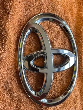 75331-0t010 Toyota Venza 09-17 Front Hood Emblem Badge Logo Oem