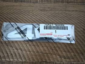 75431-60050 Toyota Genuine Land Cruiser 1990-1997 Rear Door 4wd Emblem Badge Oem