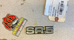 75435-89102 Toyota 84-89 4runner Pickup Sr5 Rear Emblem Nameplate Oem Chrome