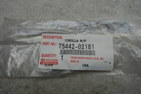 75442-02181 Toyota 7544202181 Genuine Corolla 2009-11 Trunk Emblem