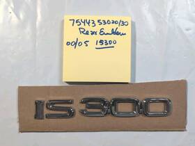 75443-53020 Toyota Lexus/toyota 7544353020/30 Inch Is 300 Rear Emblem. Oem Refurbished. 00/05 Is300