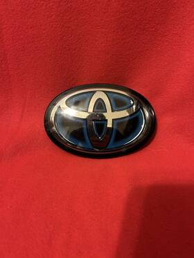 90975-a2013 Toyota 90975-02161 Oem 2021 - 2024 Front Grille Emblem Logo Radar