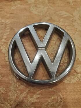 165853601 Volkswagen 165853601/601 Emblem
