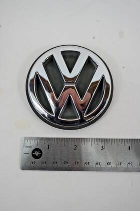 1h5853630c Volkswagen 1999-2005 Jetta Gli Chrome Rear Trunk Deck Hatch Lid Emblem Badge Oem
