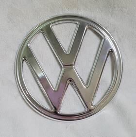 211-601b Volkswagen 1968-72 Vw Bus Front Emblem T2 4 Pin Chrome