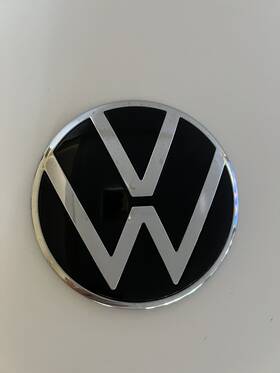 3cm-853-630 Volkswagen Genuine Hatch Emblem Oem Atlas-taos