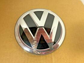 5na853601 Volkswagen Oem 2018 2019 2020 2021 Tiguan Front Grille Logo Badge Emblem