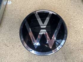 5na853601m Volkswagen 2022 2023 Vw Tiguan Front Grille Grill Emblem Sign Badge Damage Oem