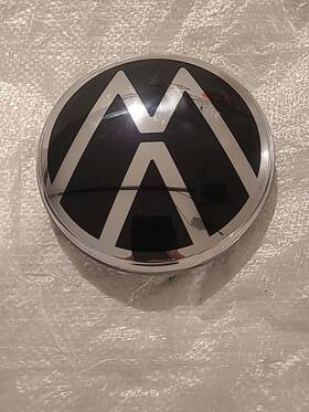 3cm-853-601-g-dpj Vw Oem 2020-2022 Volkswagen Emblem Altas Atlas Cross Sport Used