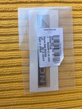 5na-853-675-r-dpj Vw New Oem Volkswagen 2022-2023 Tiguan Nameplate Rear Emblem