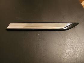 5na-853-689-b-dpj Vw Oem Volkswagen Emblem