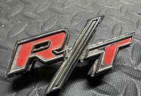 2842346 Yearone 1968 Charger R/t Tail Panel Emblem. Yr1 Original Vintage