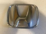 2003 Honda Pilot Front Grille Chrome Emblem Logo Badge Symbol 75700 S9VA010. Fixed Price $20.89.