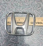 Honda Emblem Logo Badge Part # 75701-SZT-G010-M1 Oem Used Plastic Original. Fixed Price $9.00.