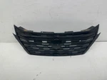Genuine 2024 2025 Nissanrogue Sl Grille Oem 62310-6RZ1B No-logo. Fixed Price $261.00.