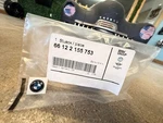 (1) Emblem Bmw "roundel" Key Remote Genuine 66122155753 - Same As Dealer. Fixed Price $15.95.