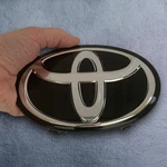 Toyota Logo Front Grille Emblem Badge Fits Highlander 2016 2019. Fixed Price $39.00.