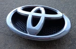 Toyota RAV4 Grill Emblem Badge Decal Logo Front 2013-2015 Oem Genuine Original. Fixed Price $33.95.