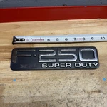 1999-2004 Ford F250 Xl Super Duty Fender Emblem Oem #F81B-16B114-RA. Fixed Price $15.90.