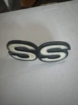 Vintage 1969 Chevrolet Camaro Ss Original Oem Grill Emblem Pt 3986590. Fixed Price $29.00.
