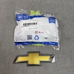 2018-2024 Chevrolet Equinox Rear Tailgate Bowtie Emblem Gold Oem Gm 23463273. Fixed Price $39.30.