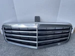 10-13 Mercedes W207 E350 E550 Front Radiator Grille Panel Cover Chrome Oem. Fixed Price $99.00.