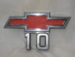 Vintage Chevy 10 Metal Logo Ornament Emblem Nameplate Oem 3893751. Fixed Price $22.88.