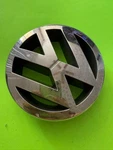 02 05 Volkswagen Passat Front Grille Emblem 3B0 853 601C. Fixed Price $15.00.