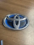 2015 Toyota Avalon Grill Emblem Oem. Fixed Price $11.90.