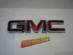 2007-2014 Gmc Yukon Front Red Grille Emblem New # 19421090. Fixed Price $110.32.