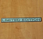 2007-2014 Lincoln Navigator Mkx Limited Edition Front Side Fender Emblem Oem. Fixed Price $8.00.