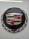 Oem New Gm Front Grille Crest & Wreathe Emblem 07-14 Cadillac Escalade 22985035. Fixed Price $60.00.