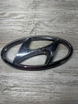 Oem Front Badge Emblem Logo For Hyundai Tucson 22-24 86300-N9000 86300-N9100. Fixed Price $23.98.