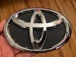 2007-2009 Toyota Camry Hood Black & Chrome Grille Emblem 75311-06060. Fixed Price $19.99.