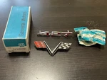 Nos Gm 1967 Chevy Impala 427 Fender Emblem & Cross Flags 3904696 Genuine Oem. Fixed Price $130.00.