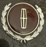 1984 - 1987 Lincoln Continental Roof Pillar Emblem Badge Logo Oem Used With Pins. Fixed Price $24.99.