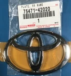 New Genuine Toyota RAV4 Rear Tailgate Badge Emblem (75471 42020). Fixed Price $53.82.