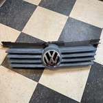 2003 Vw Jetta Upper Front Grille Gray Oem 1J5 853 655 With Center Emblem. Fixed Price $50.00.