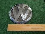 2004-2010 Volkswagen Touareg Rear Trunk Hatch Liftgate Emblem 7L6 853 630 4S5. Fixed Price $18.99.