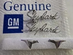 1964 1965 Buick Skylark Convertible Quarter Panel Script & Bird Emblem Oem. Fixed Price $99.00.